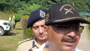 DGP, J&K visits South Kashmir Anantnag District; Interacts with joint party of Police, Army and CAPFs that was part of Kulgam encounter