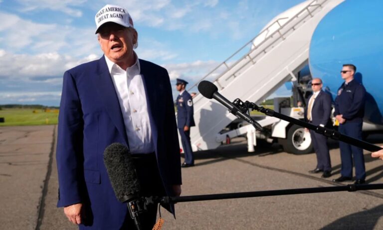 Trump Calls Putin ‘Crazy’ After Huge Russian Attack on Ukraine